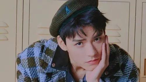 热巴龚俊最新爆料视频,甜蜜互动引粉丝尖叫 第2张 热巴龚俊最新爆料视频,甜蜜互动引粉丝尖叫 第2张